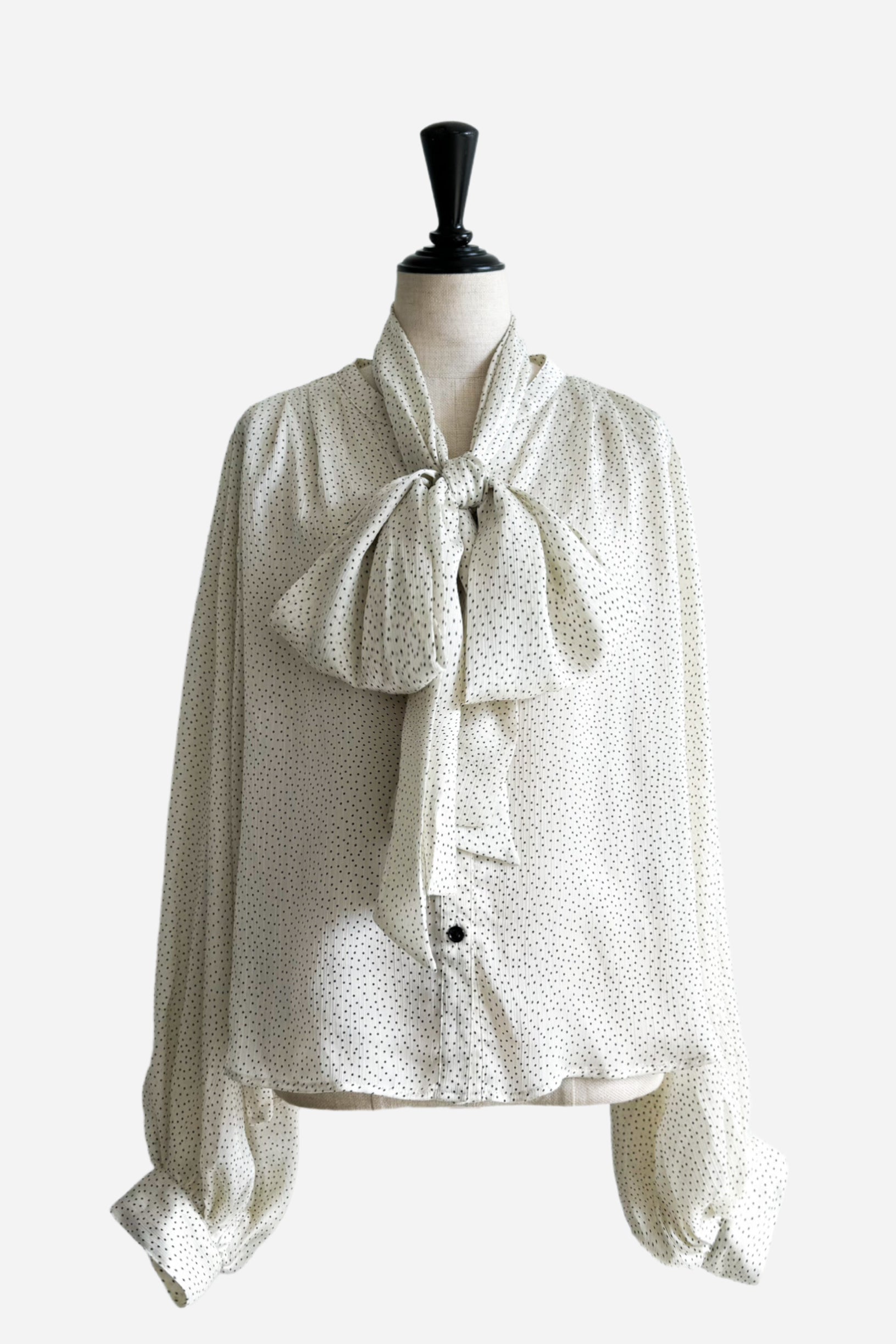 Dot volume bowtie blouse – shéller / シェリエ Dot volume bowtie blouse – shéller / シェリエ