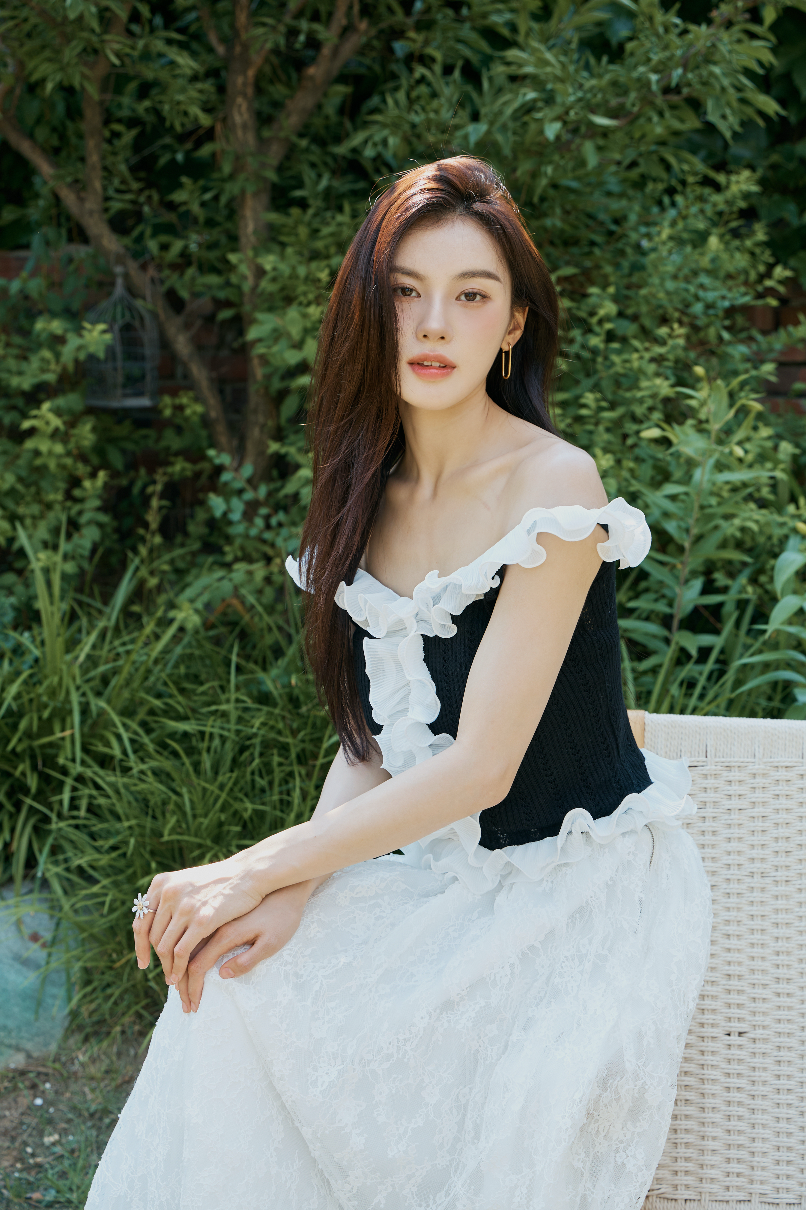 Sheller シェリエ 襟付きタンクトップ TOPS – shéller / シェリエ Sheller シェリエ 襟付きタンクトップ TOPS – shéller / シェリエ
