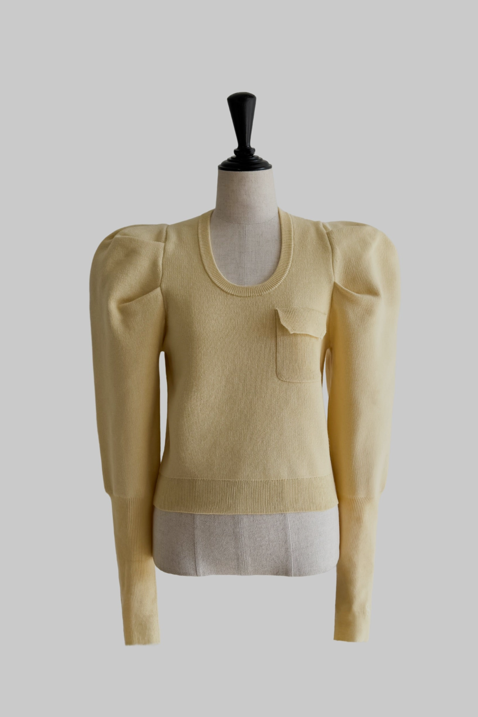 sh power shoulder knit tops – shéller / シェリエ sh power shoulder knit tops – shéller / シェリエ