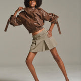 Belt Mark Tuck Short Pants