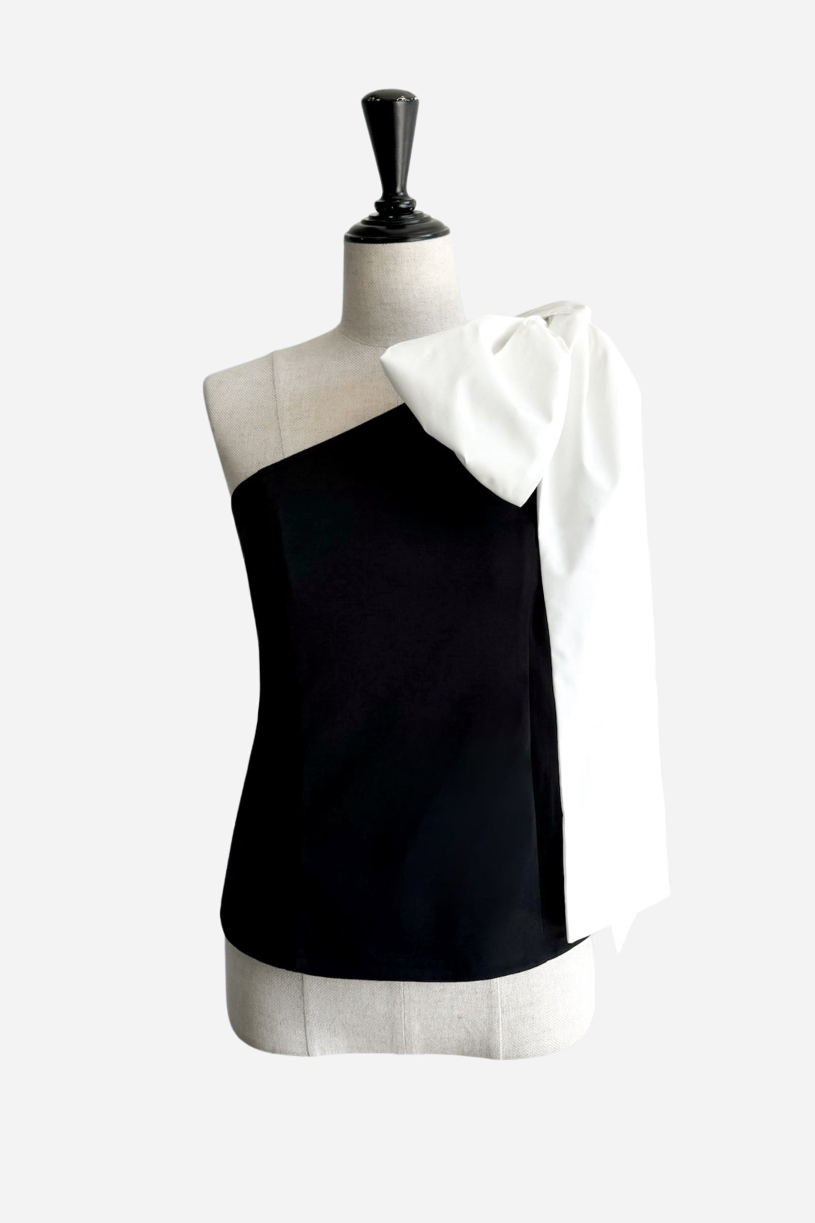 トップス sheller one shoulder ribbon shirt tops one shoulder ribbon tops – shéller / シェリエ