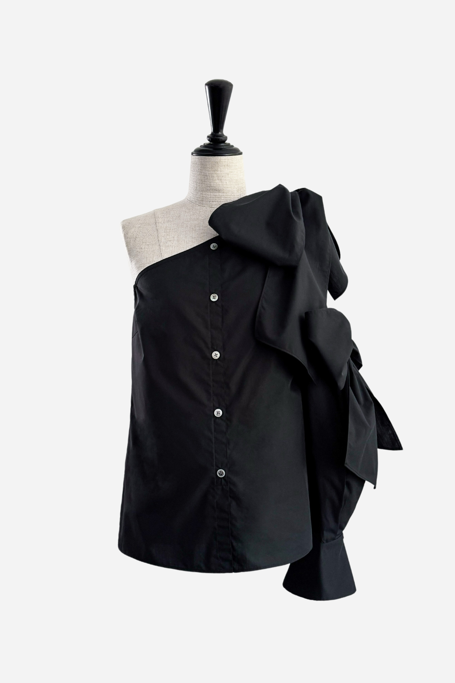 one shoulder ribbon shirt tops – shéller / シェリエ one shoulder ribbon shirt tops – shéller / シェリエ